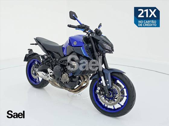 YAMAHA MT-09 